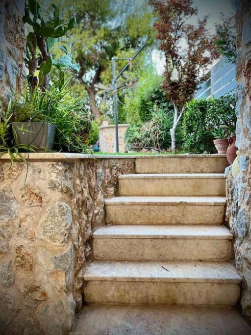 Ένας Ευχάριστος Χώρος Με Πισίνα Villa Pórto Ráfti Exterior photo